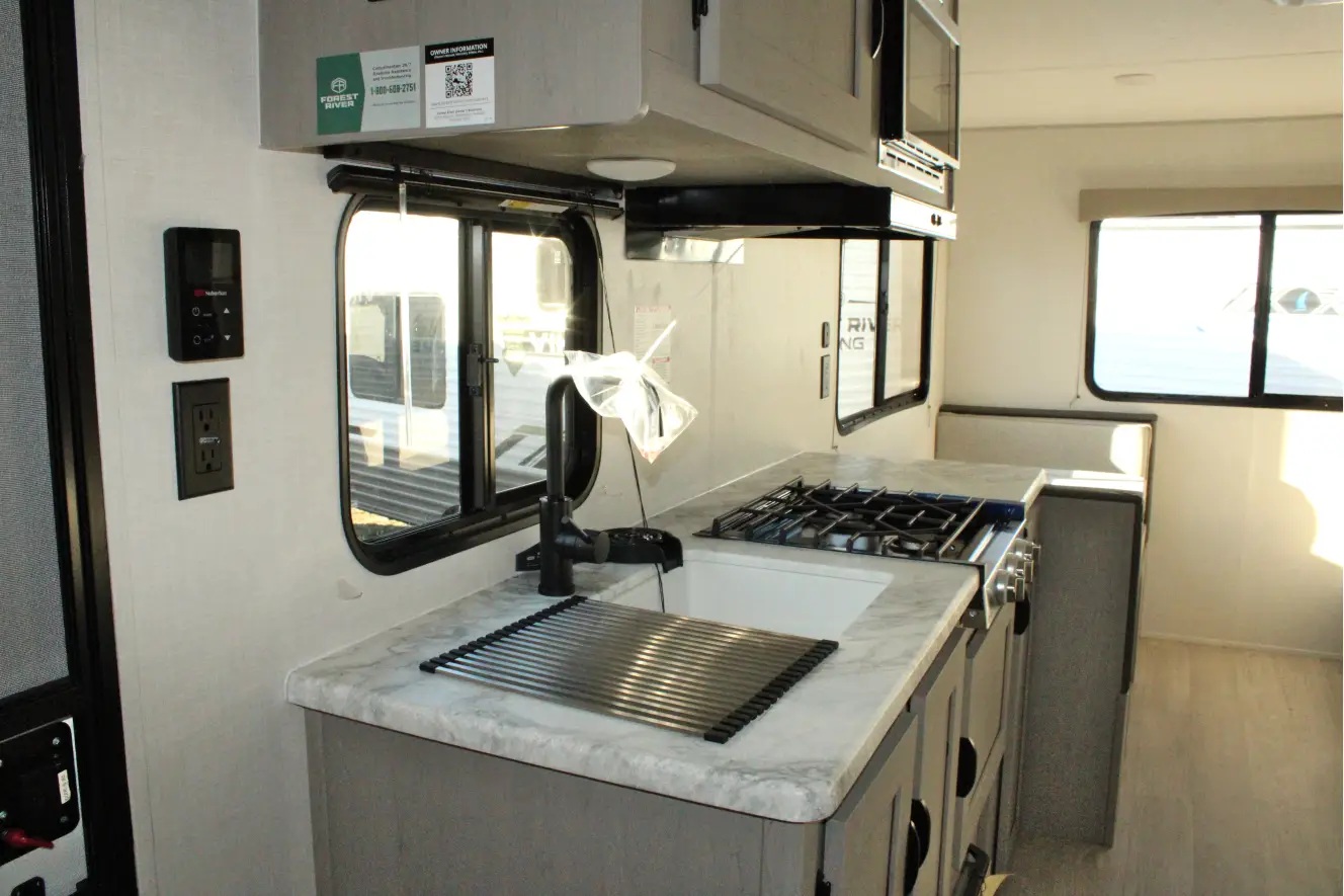 COACHMEN CLIPPER 5K 242MK