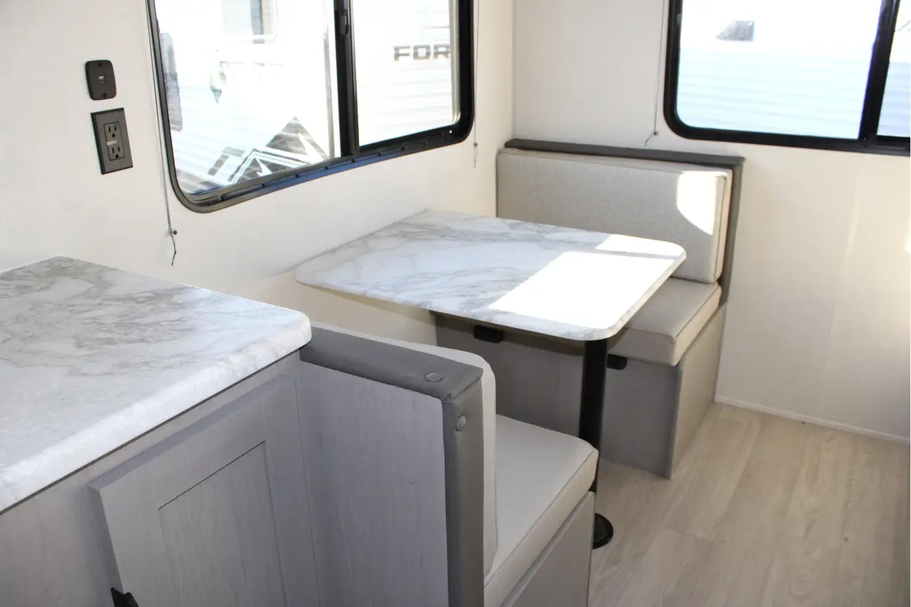 COACHMEN CLIPPER 5K 242MK