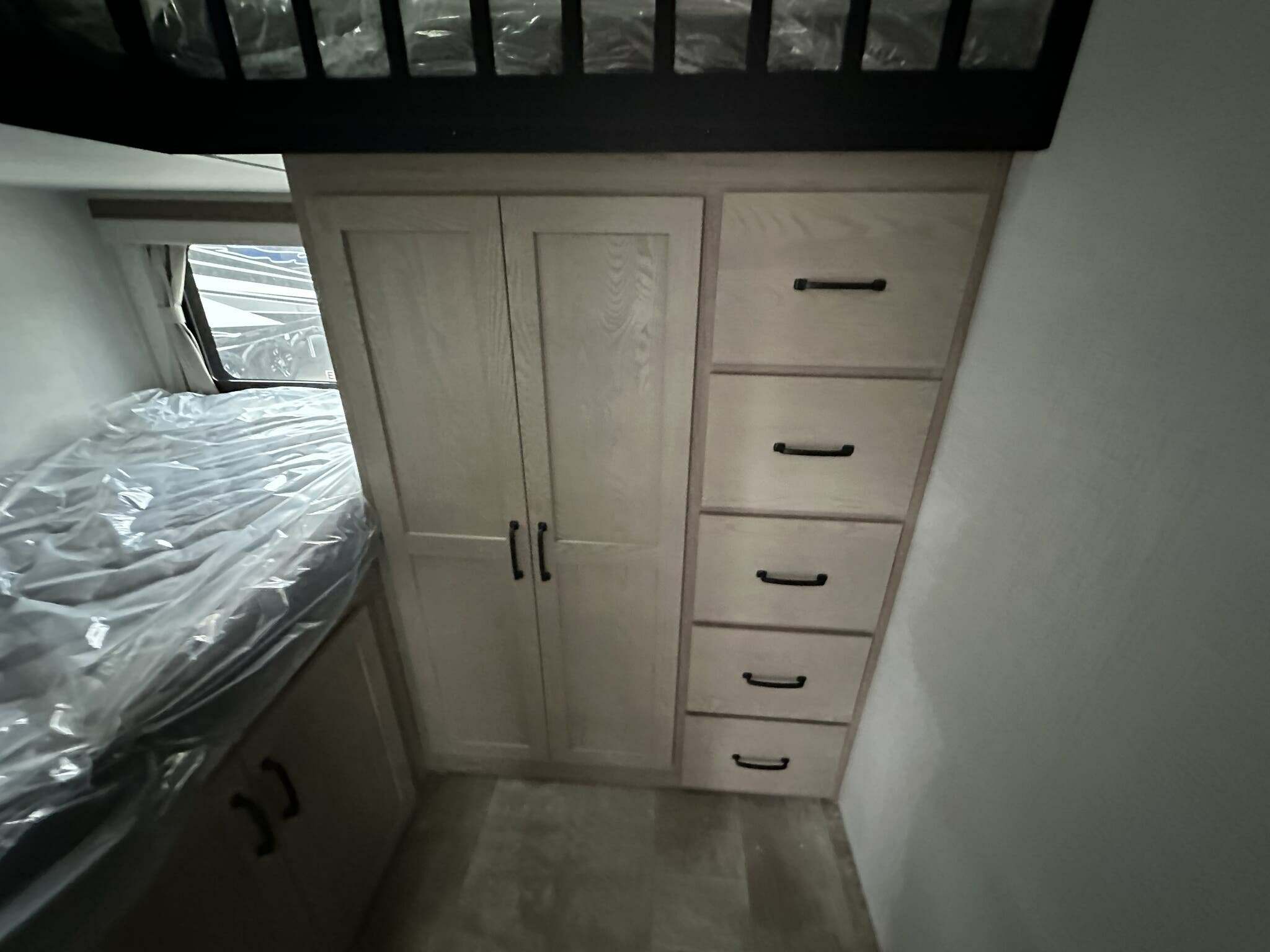 FOREST RIVER ROCKWOOD 374BH