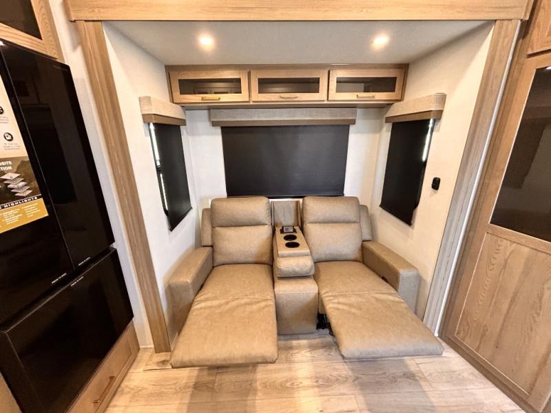 FOREST RIVER ROCKWOOD SIGNATURE 281SRK