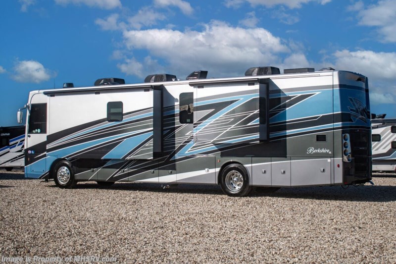 FOREST RIVER BERKSHIRE XL 40C