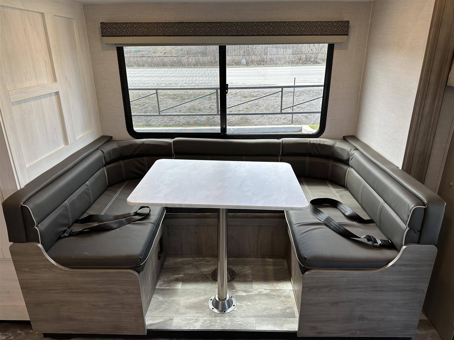 GULF STREAM CONQUEST 6250