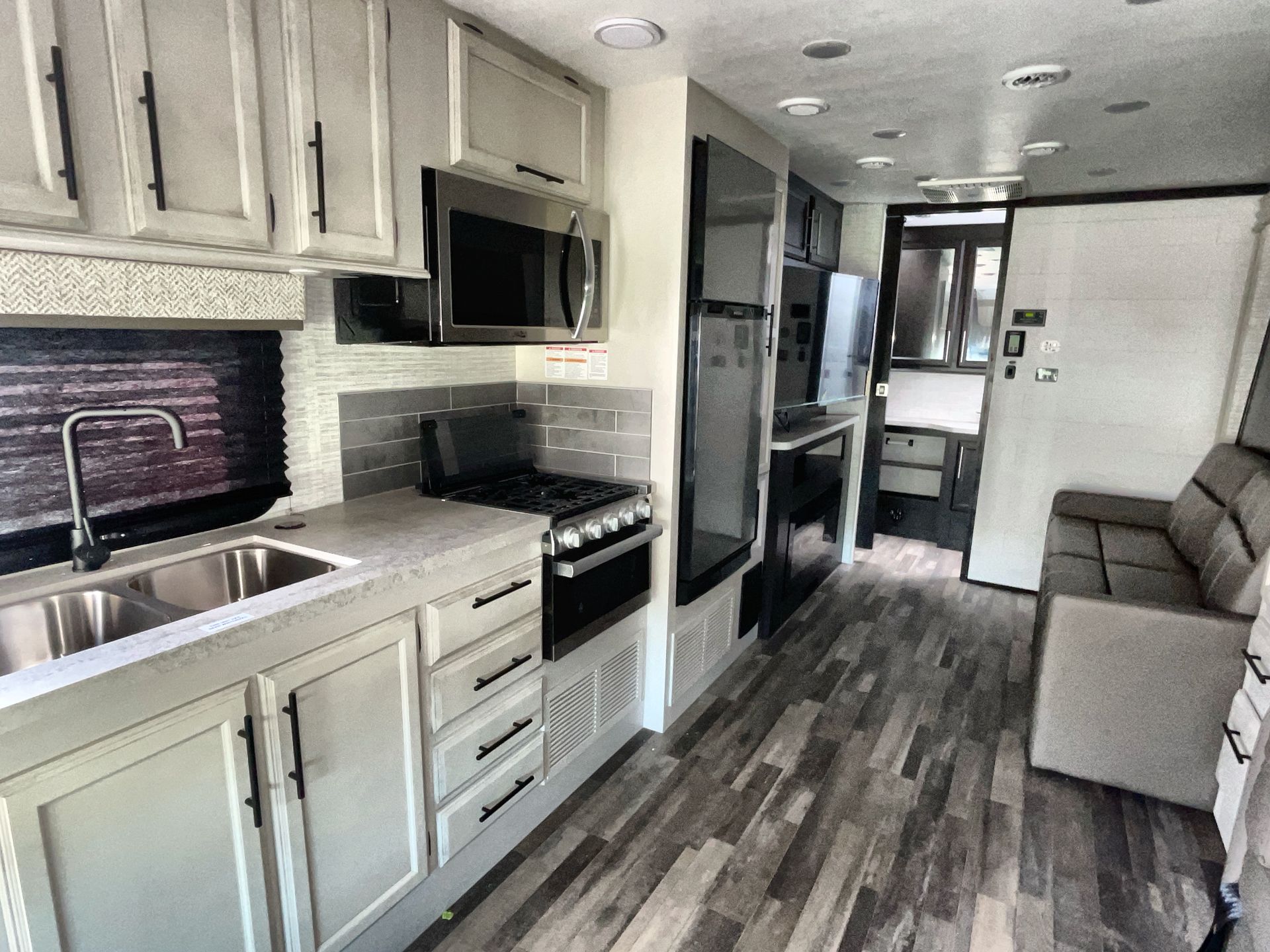 ENTEGRA ODYSSEY 26M