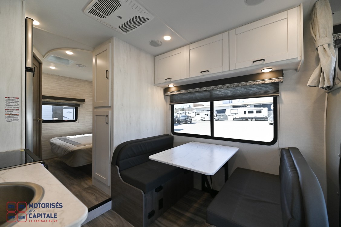 Gulf Stream CONQUEST 6220