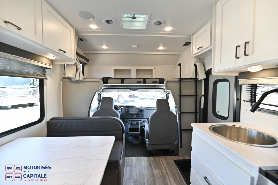 Gulf Stream CONQUEST 6220