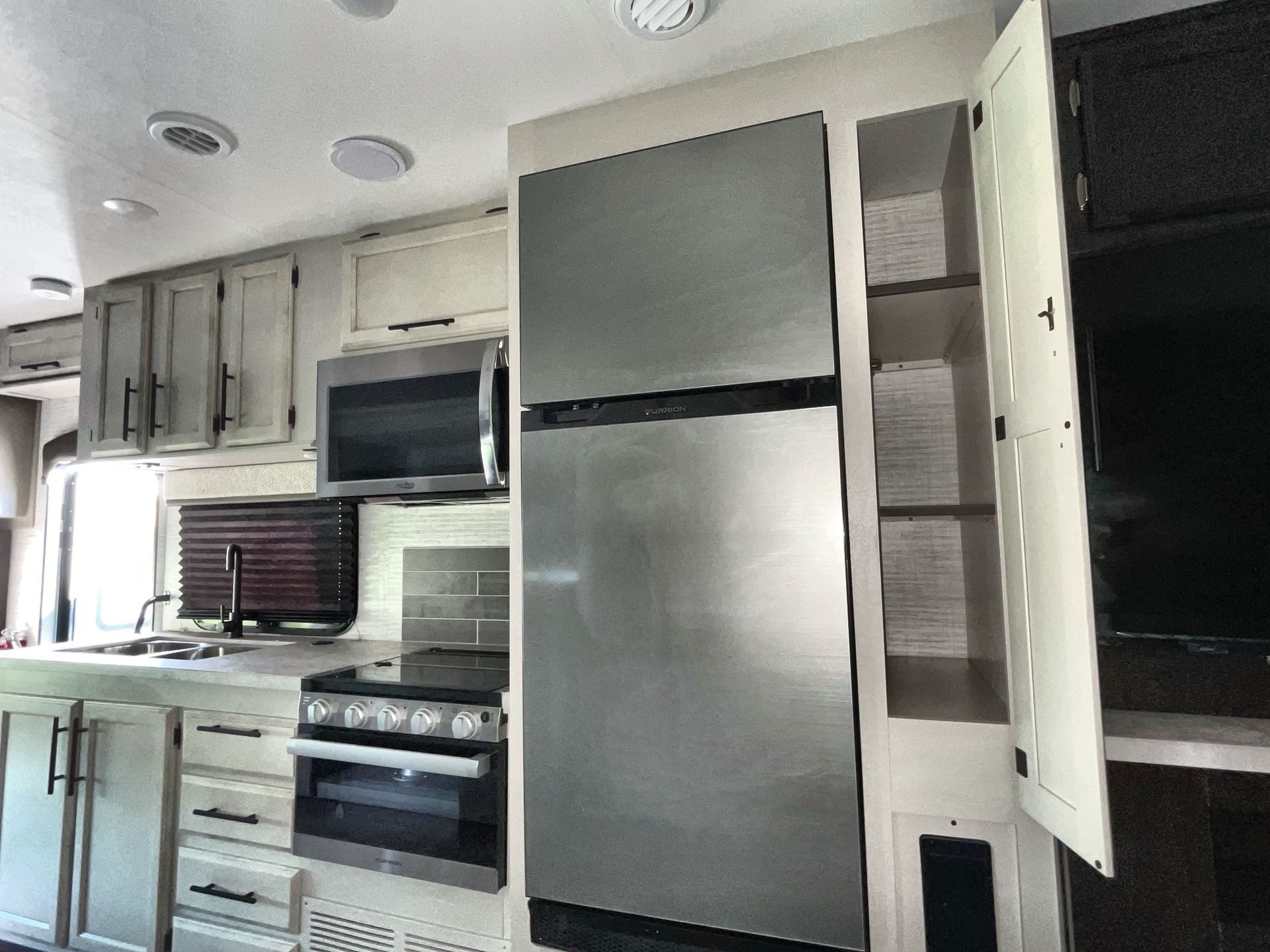 ENTEGRA ODYSSEY 26M