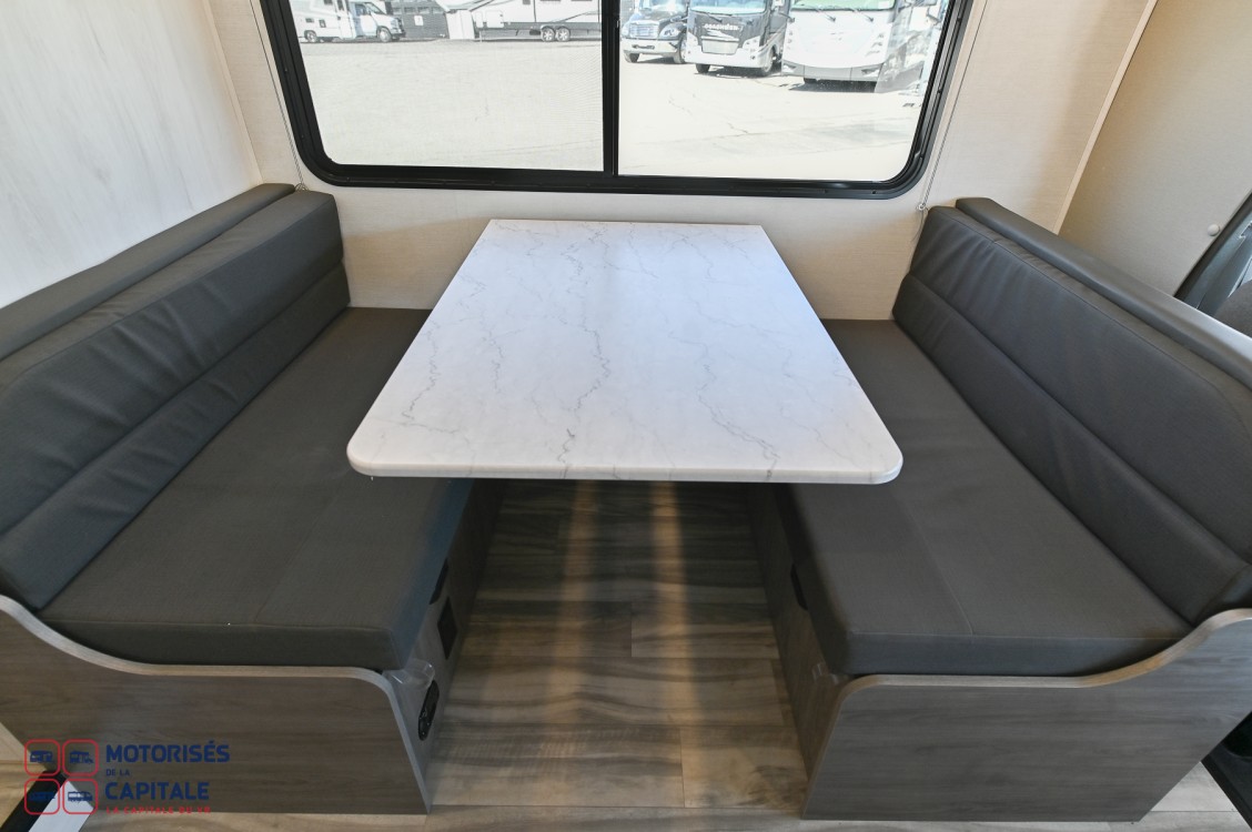Gulf Stream CONQUEST 6220