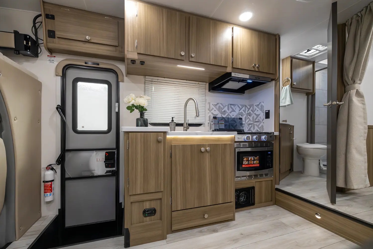 COACHMEN FREELANDER 23FS