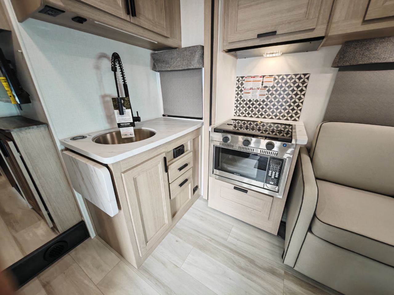 فورستر 3251DSLE/SLE