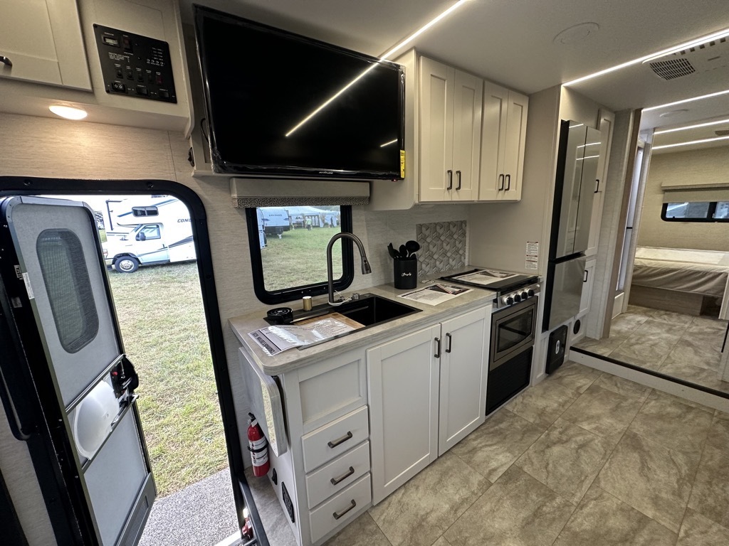 Gulf Stream Conquest 6320