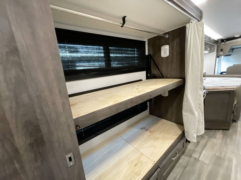 ENTEGRA COACH VISION 29S