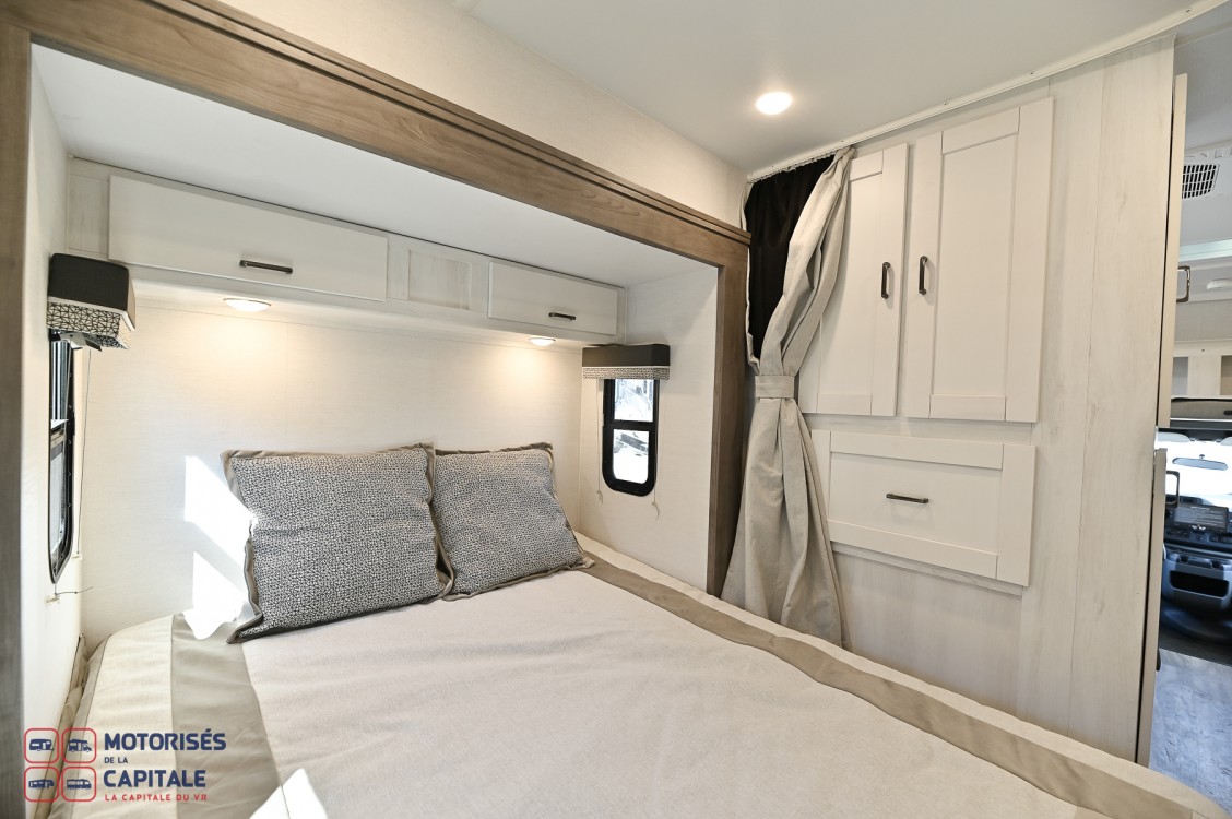Gulf Stream CONQUEST 6220