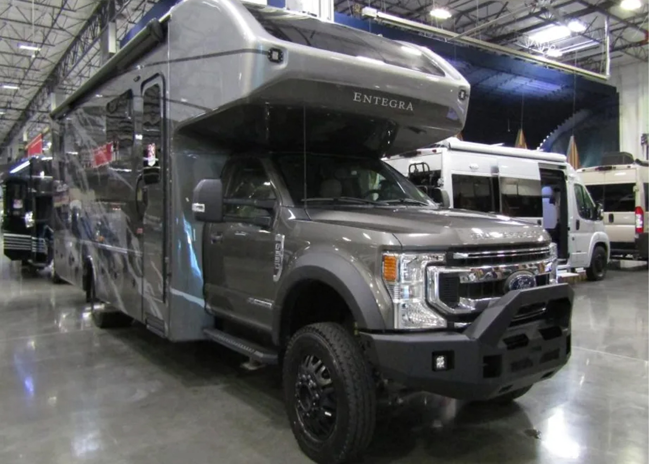 ENTEGRA ACCOLADE XT 32U