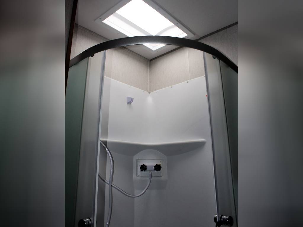 FOREST RIVER WOLF PACK 24GOLD14