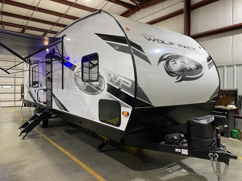 FOREST RIVER WOLF PACK 23PACK15