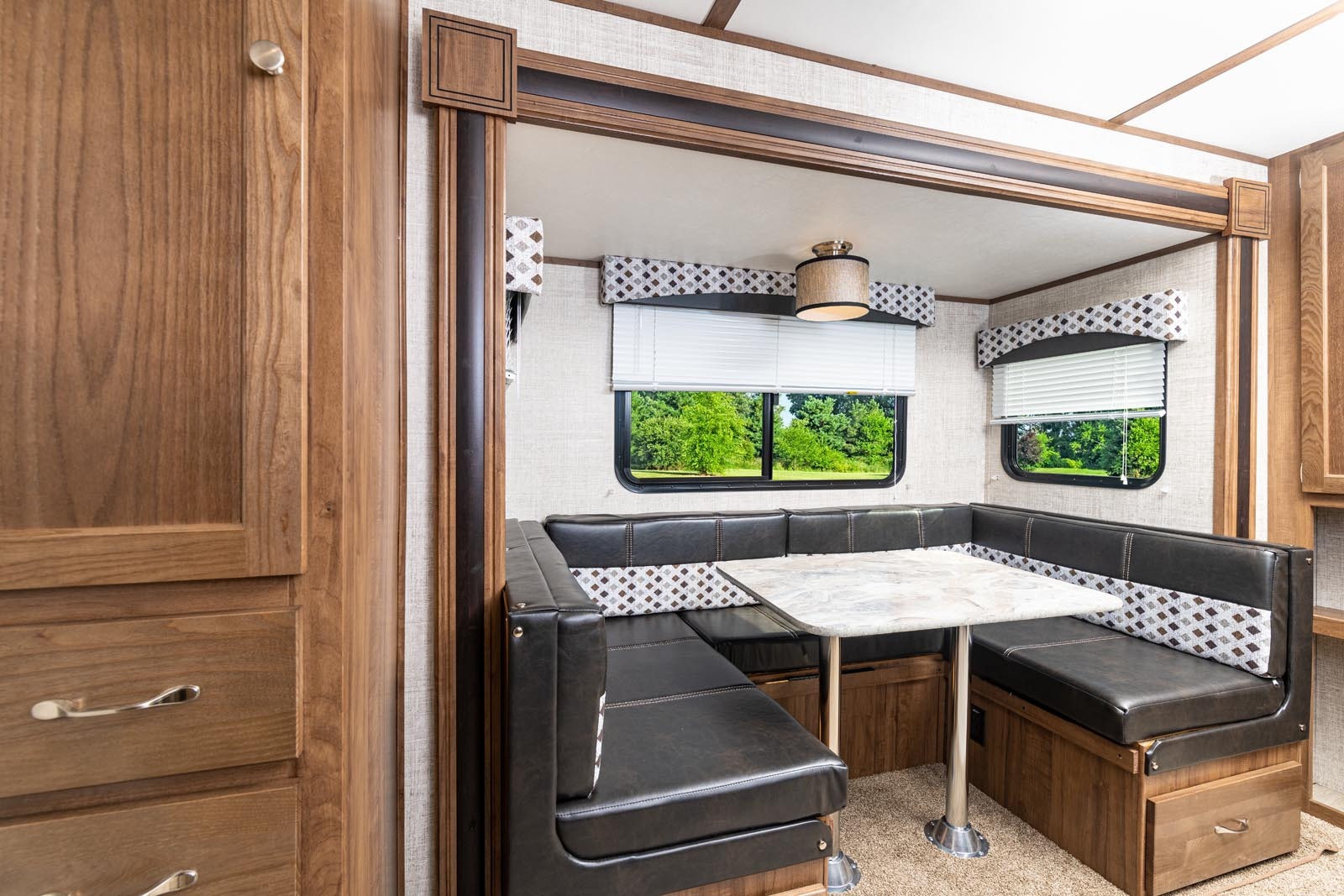 GULF STREAM ENVISION 24RBS