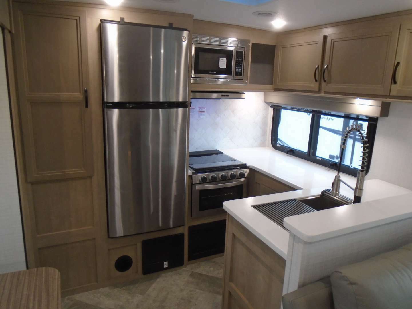 PALOMINI SOLAIR 306RKTS