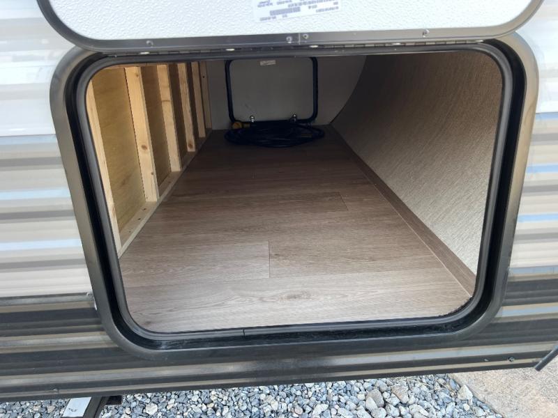 GULF STREAM AMERI LITE 221RK
