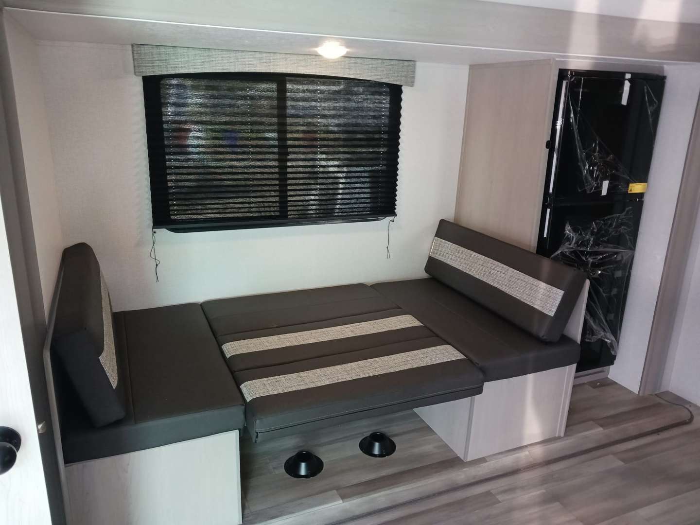 COACHMEN CLIPPER 251RBS