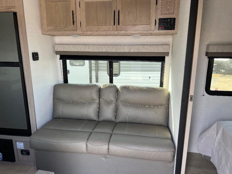 GULF STREAM AMERI LITE 221RK