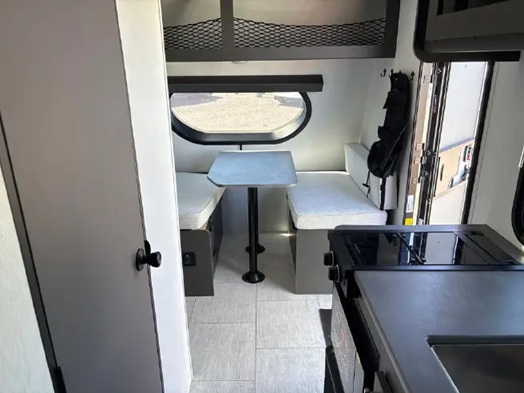 COACHMEN REMOTE 16R