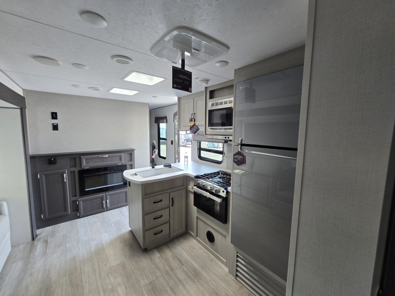 COACHMEN CATALINA LEGACY EDITION 333DBDSCK