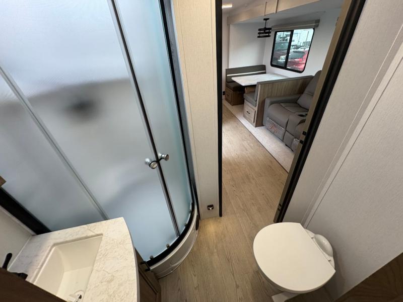 COACHMEN FREEDOM EXPRESS ULTRA LITE 320BHDS