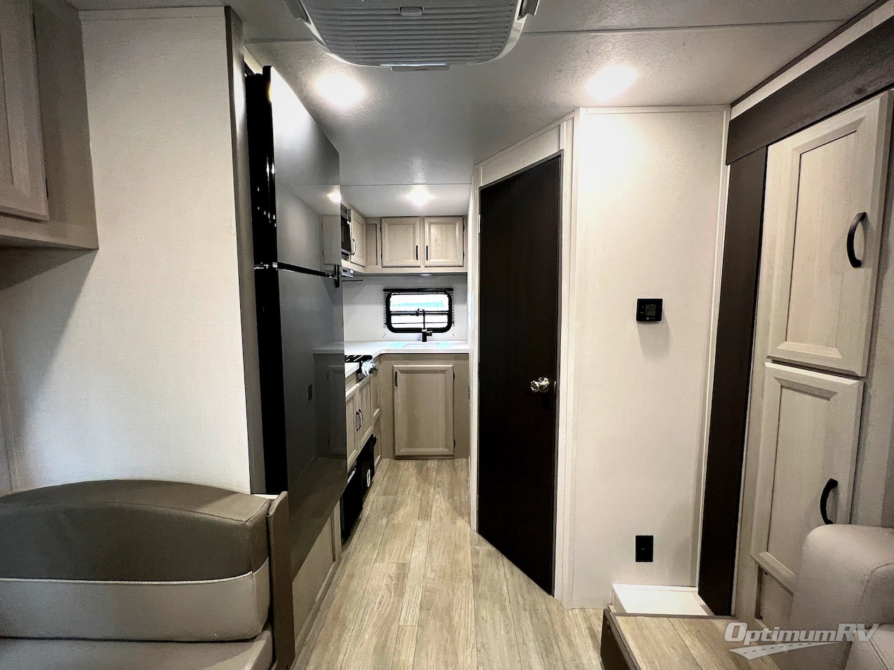 COACHMEN CATALINA SUMMIT SERIES 194RBS