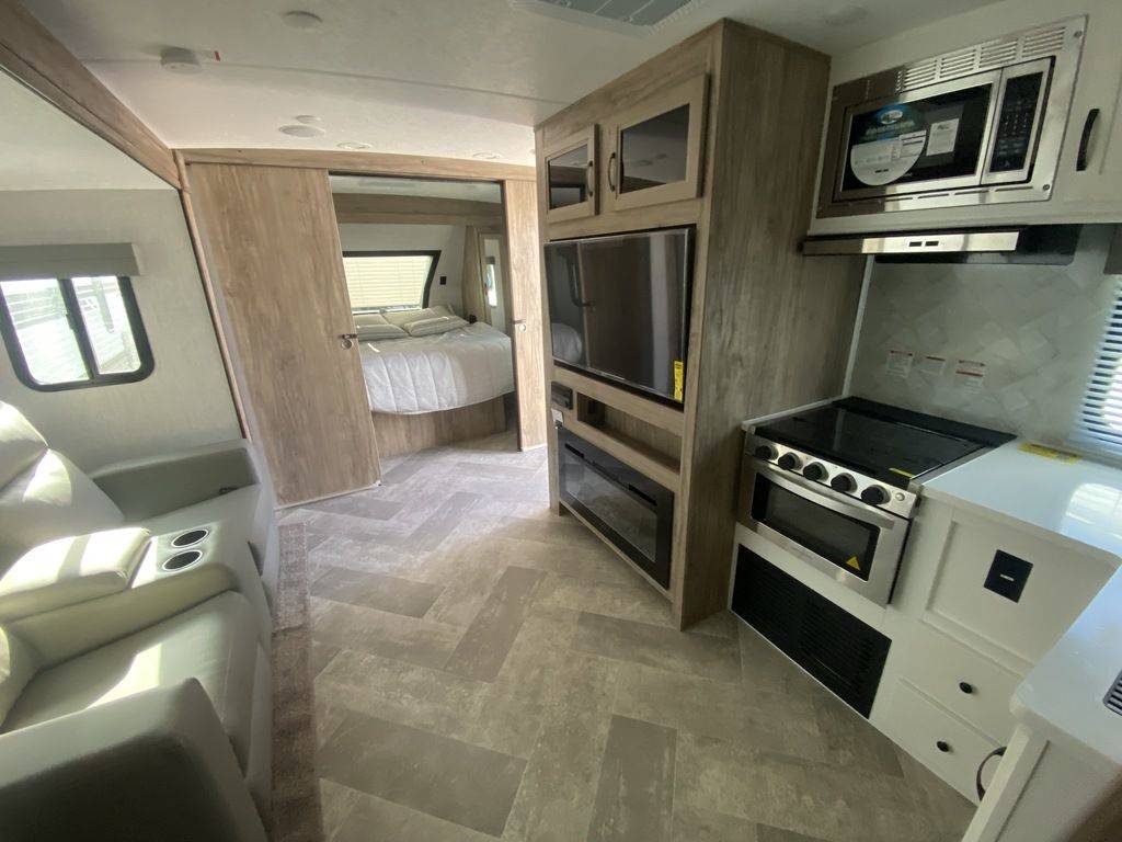PALOMINO SOLAIR 242RBS