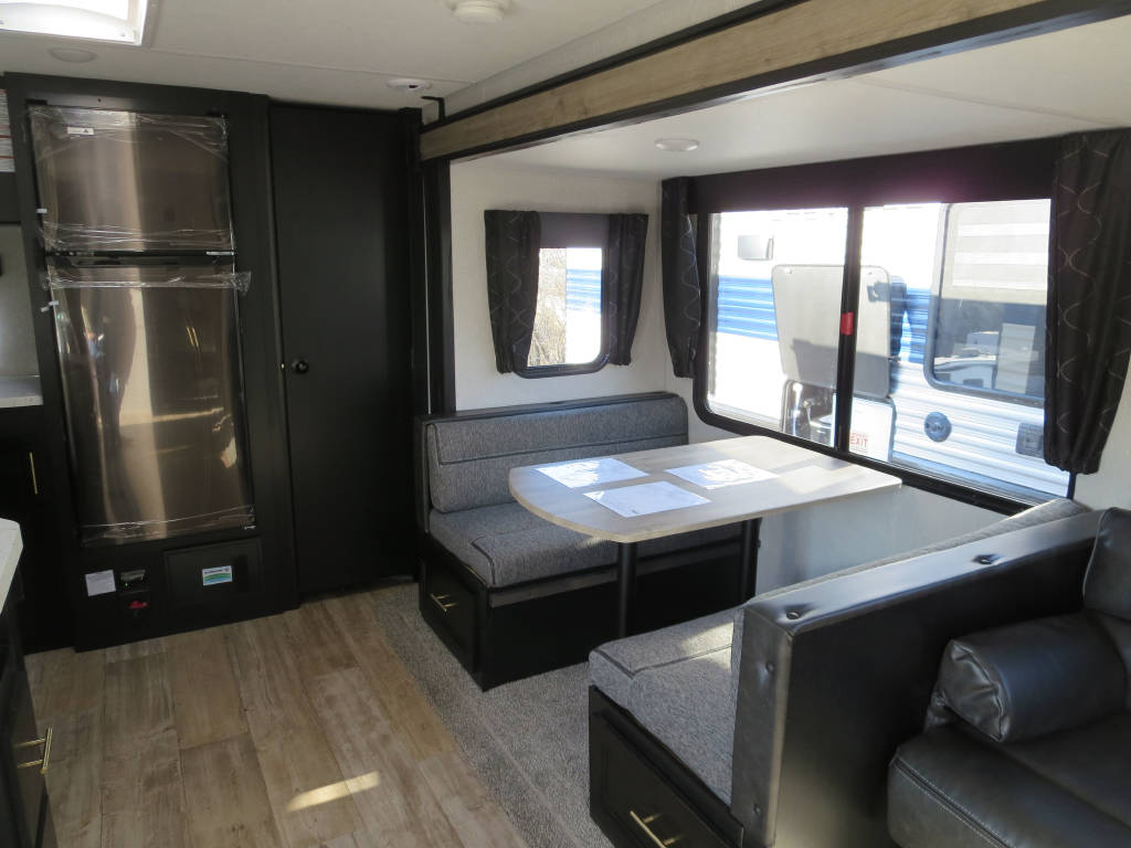 CHEROKEE 304RK