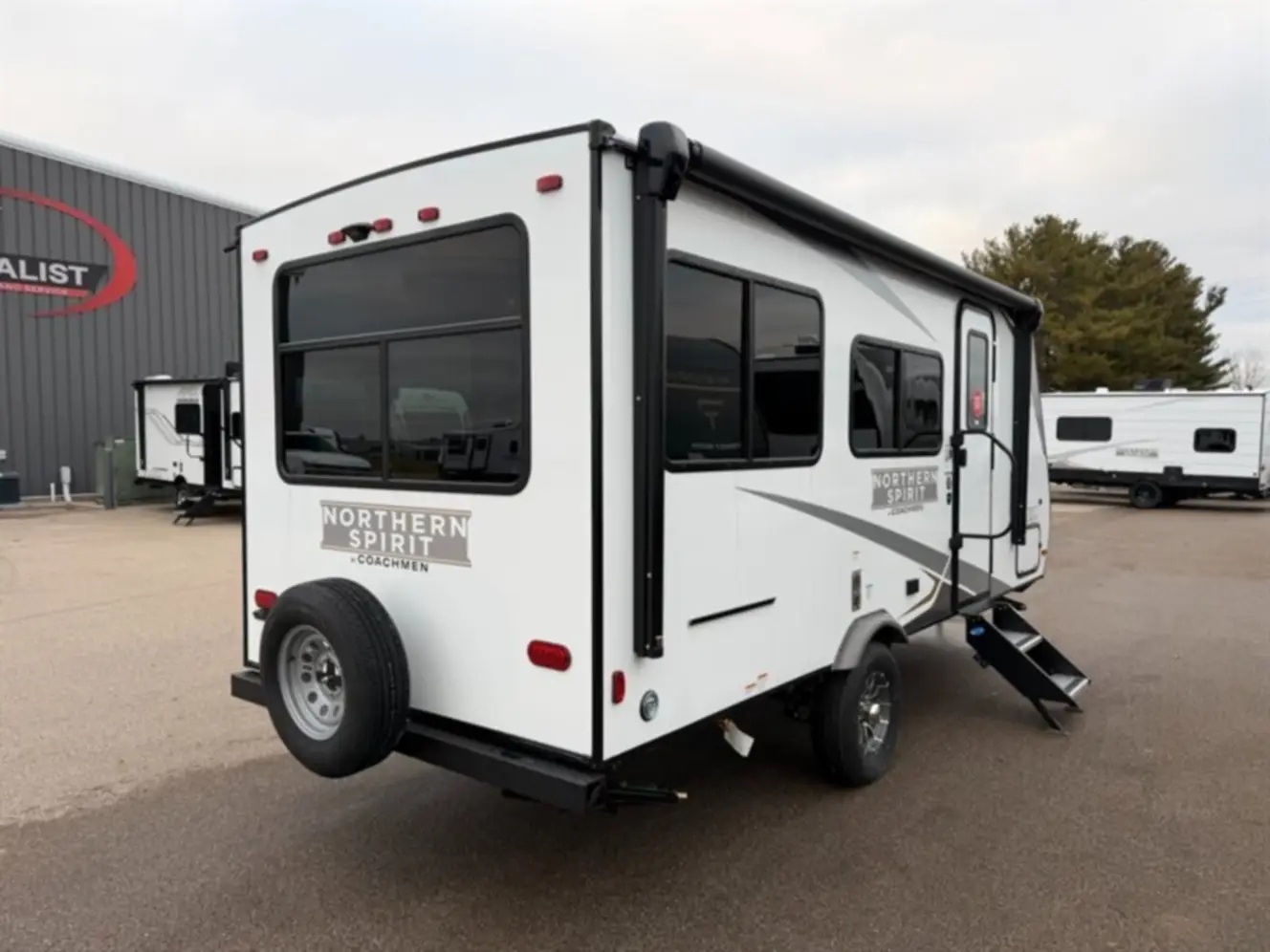 COACHMEN NORTHERN SPIRIT BIJOU 15RLB