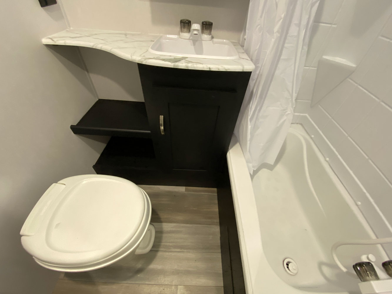 FREEDOM EXPRESS SELECT 29SE