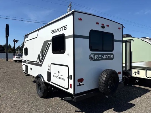 COACHMEN REMOTE 16R