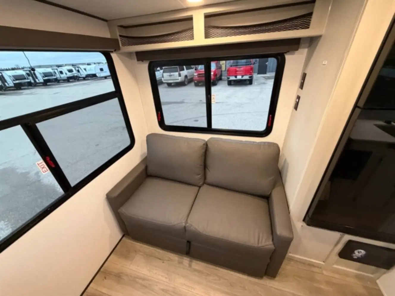 COACHMEN NORTHERN SPIRIT BIJOU 15RLB