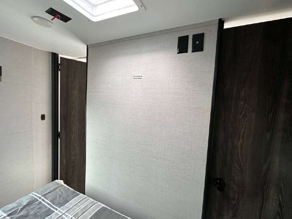 Gulf Stream Ameri-Lite 274QB