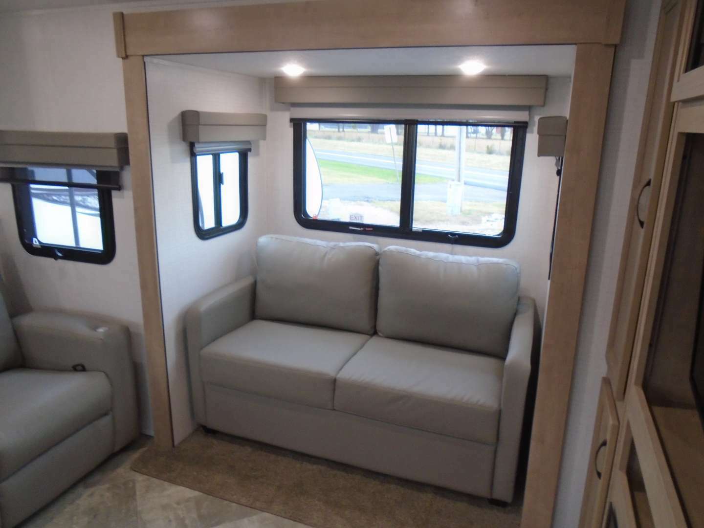 PALOMINI SOLAIR 306RKTS