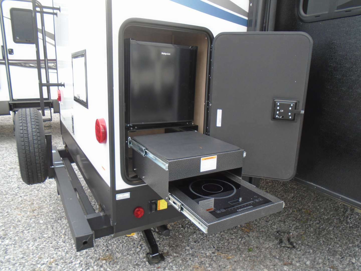 PALOMINI SOLAIR 306RKTS