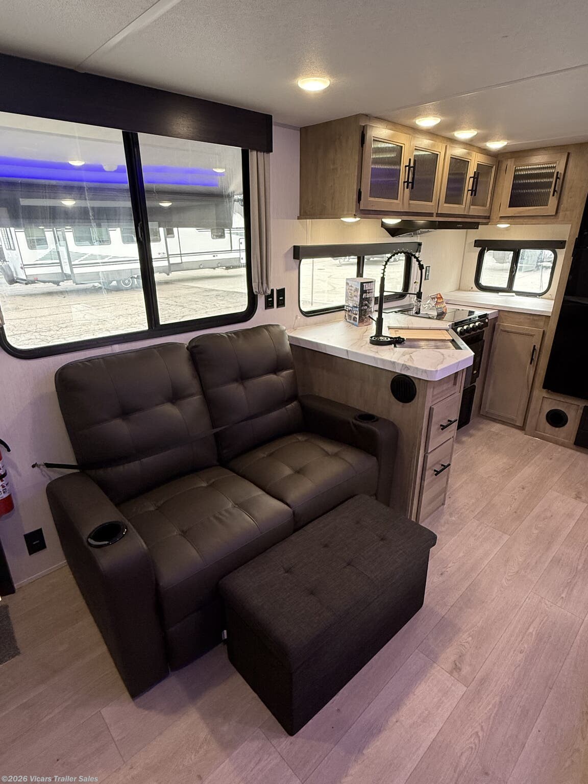 CHEROKEE GREY WOLF 26SS