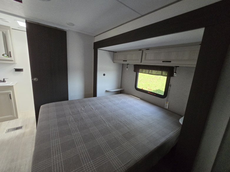 COACHMEN CATALINA LEGACY EDITION 333DBDSCK