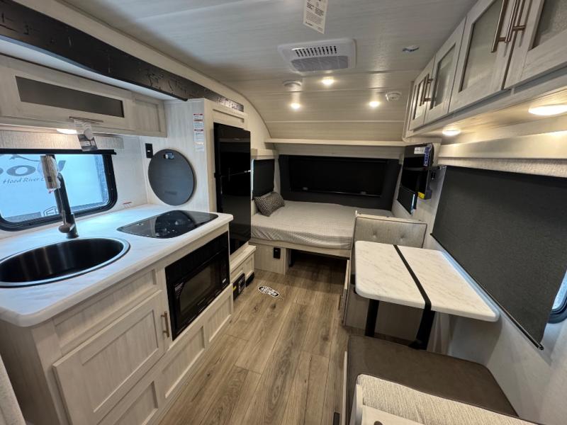 FOREST RIVER R-POD 180