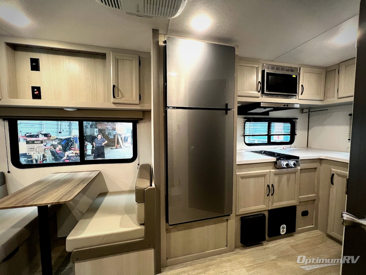 COACHMEN CATALINA SUMMIT SERIES 194RBS