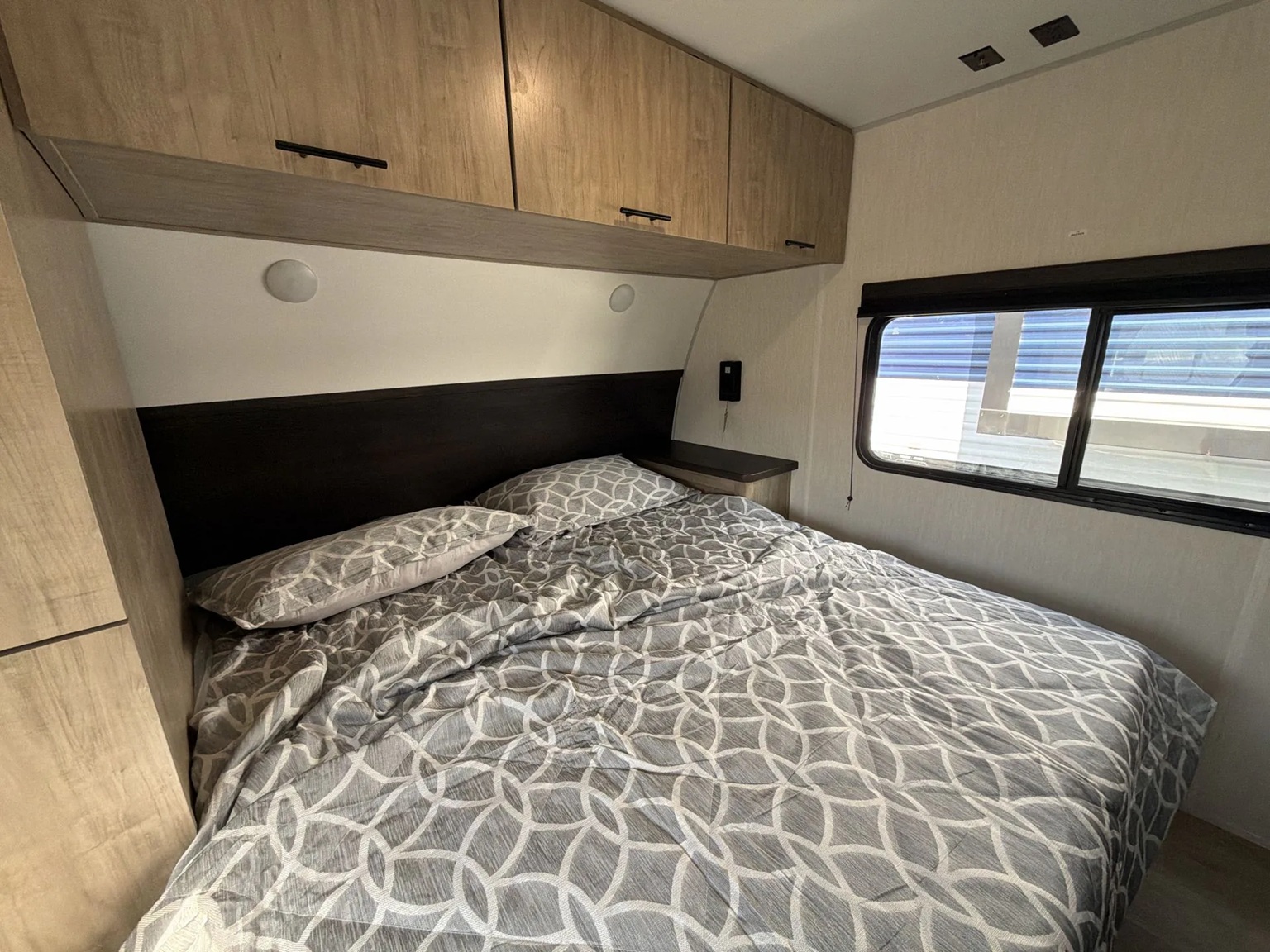 CHEROKEE GREY WOLF 23MK