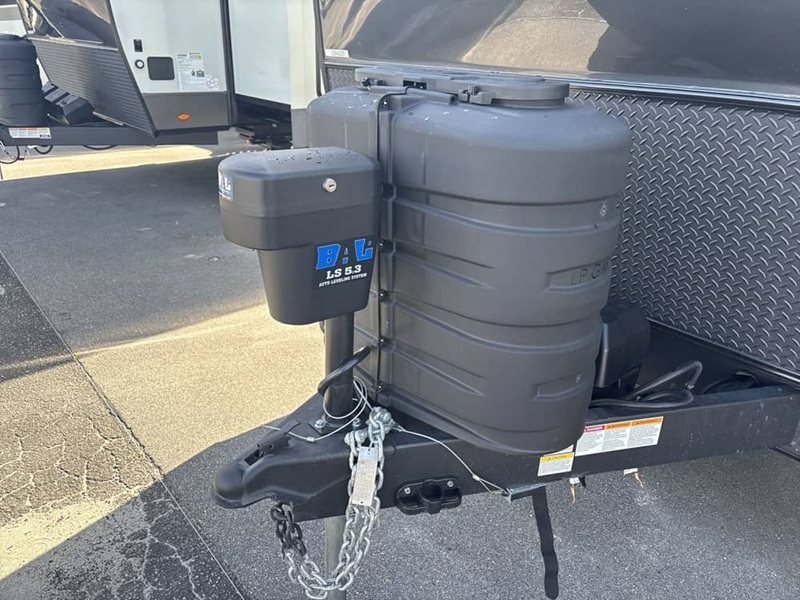 FOREST RIVER ROCKWOOD ULTRA LITE 2606WS