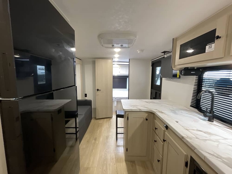 COACHMEN APEX ULTRA LITE 228BHS