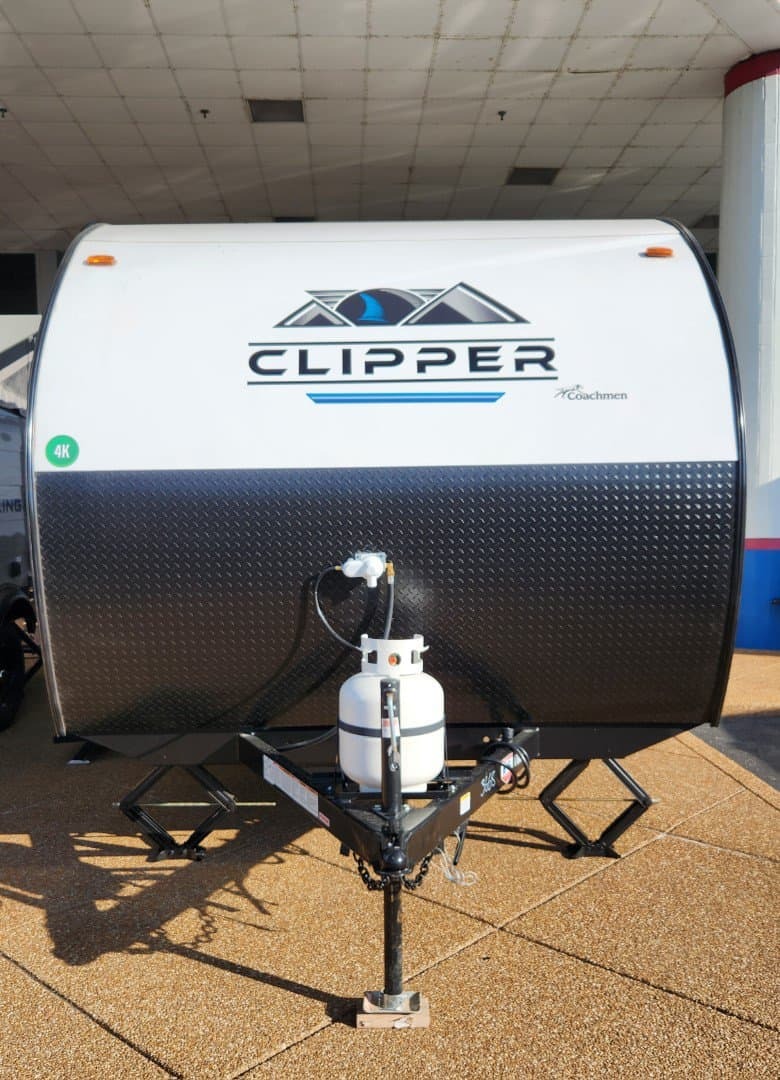 COACHMEN CLIPPER 18FQ