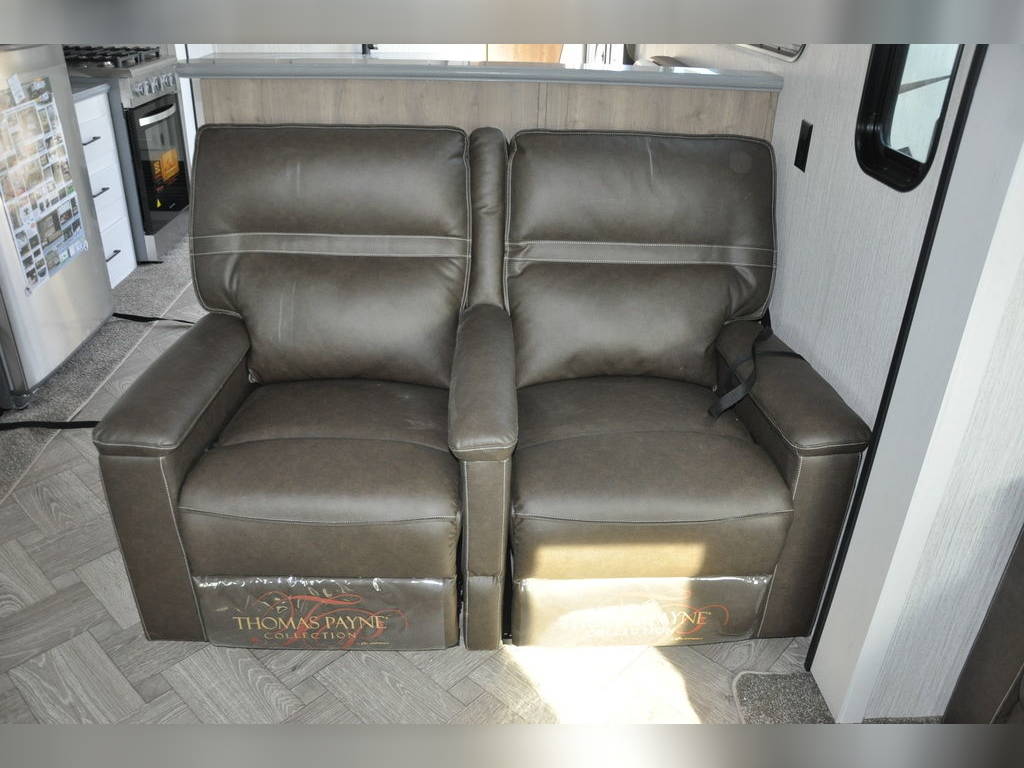 PALOMINO PUMA 38DEN