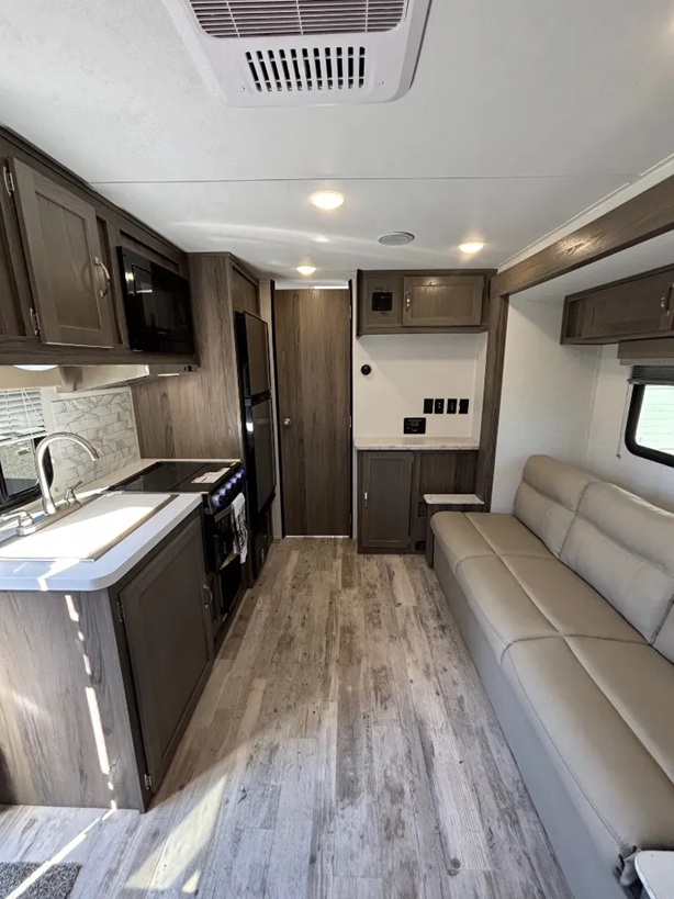 GULF STREAM ENVISION 21TBS
