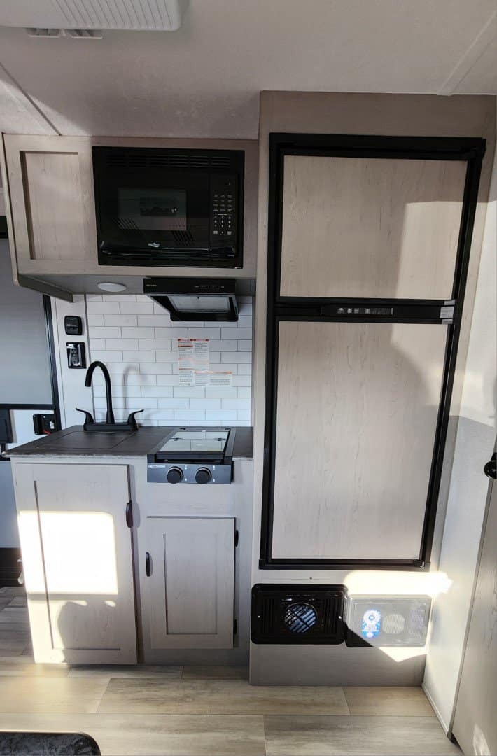 COACHMEN CLIPPER 18FQ
