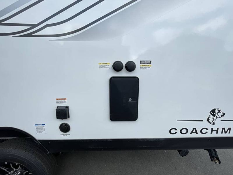 COACHMEN APEX ULTRA LITE 228BHS