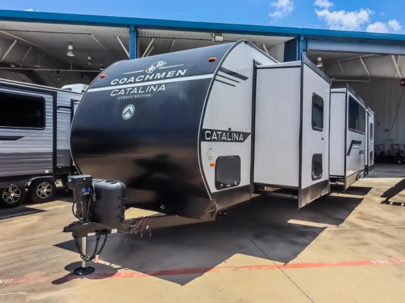 COACMHEN CATALINA LEGACY EDITION 342BHTS 2 BEDS